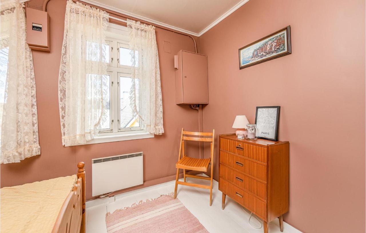 3 Bedroom Nice Home In Kvamsoy Sandvik  Exterior photo